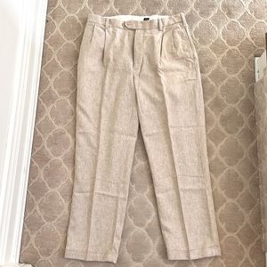Jos A Bank Travelers Collection Linen Pants. Light Khaki. Size 34x30